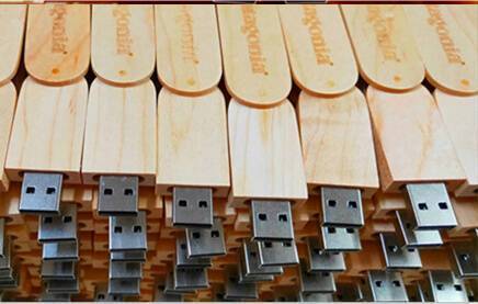 custom wood rotator usb flash drive