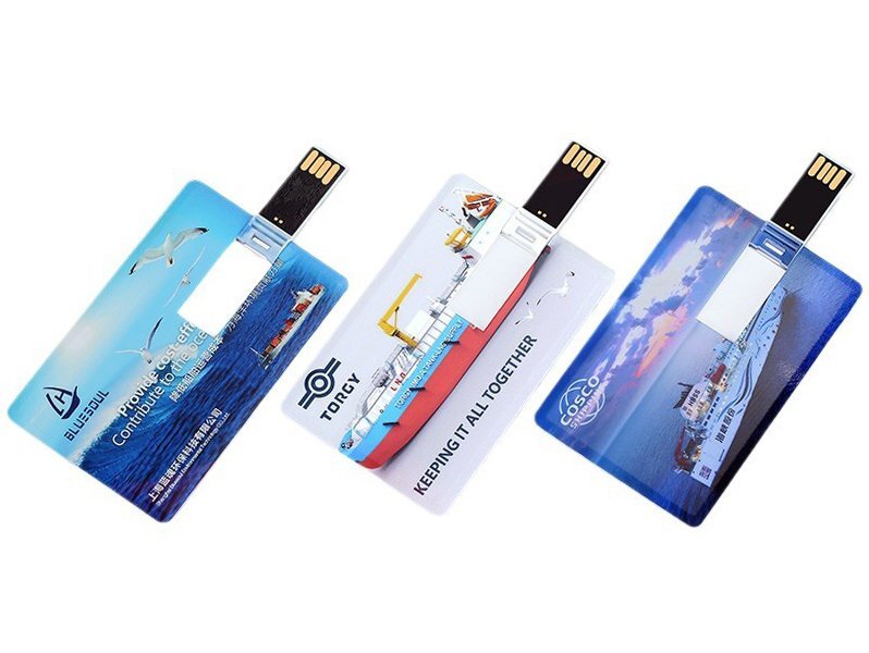 carte de crédit clés USB