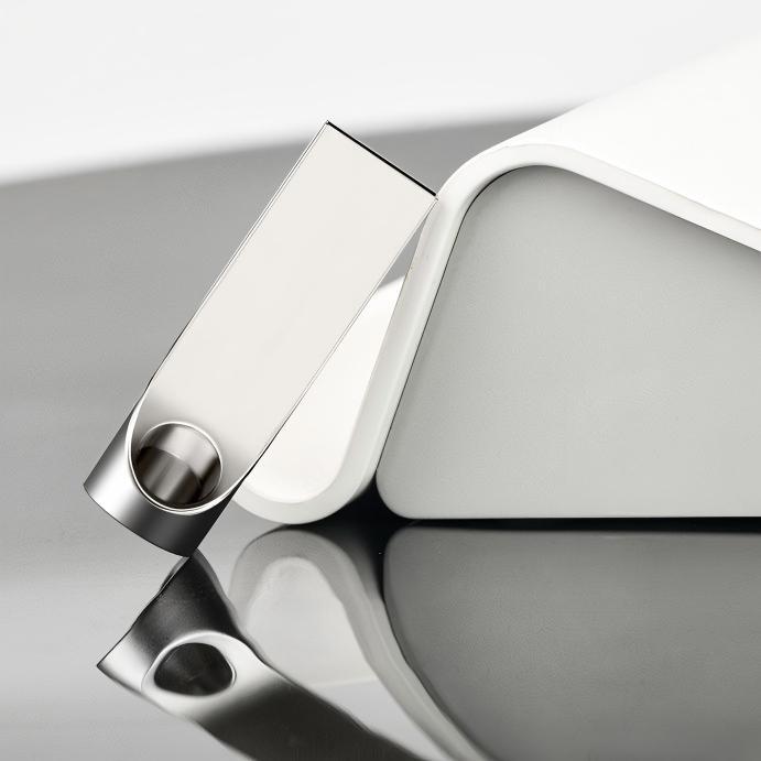 Silver Metallic Whistle-Style USB Flash Drive