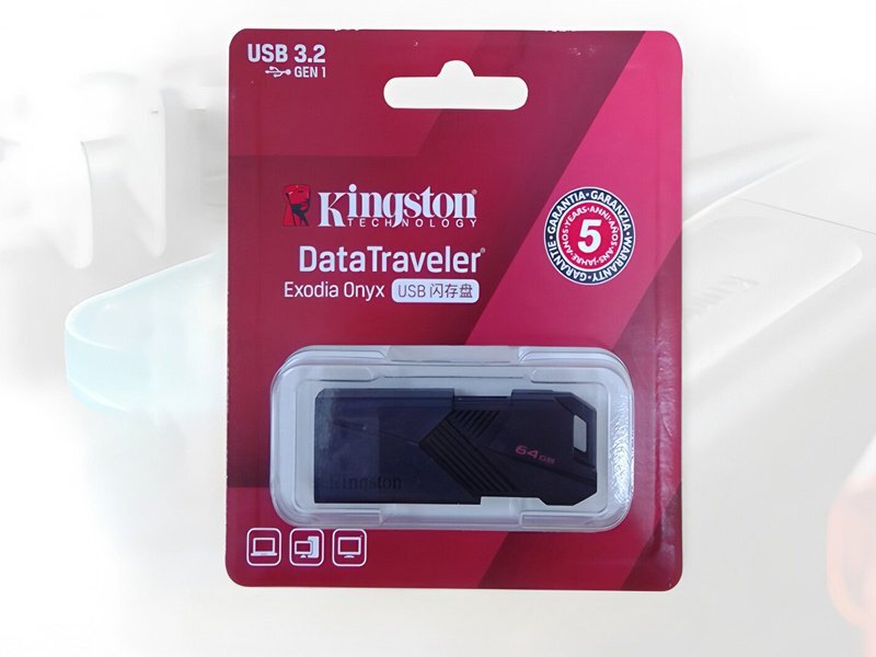 Kingston DTXON Series 3.2 USB Flash Drive wrap