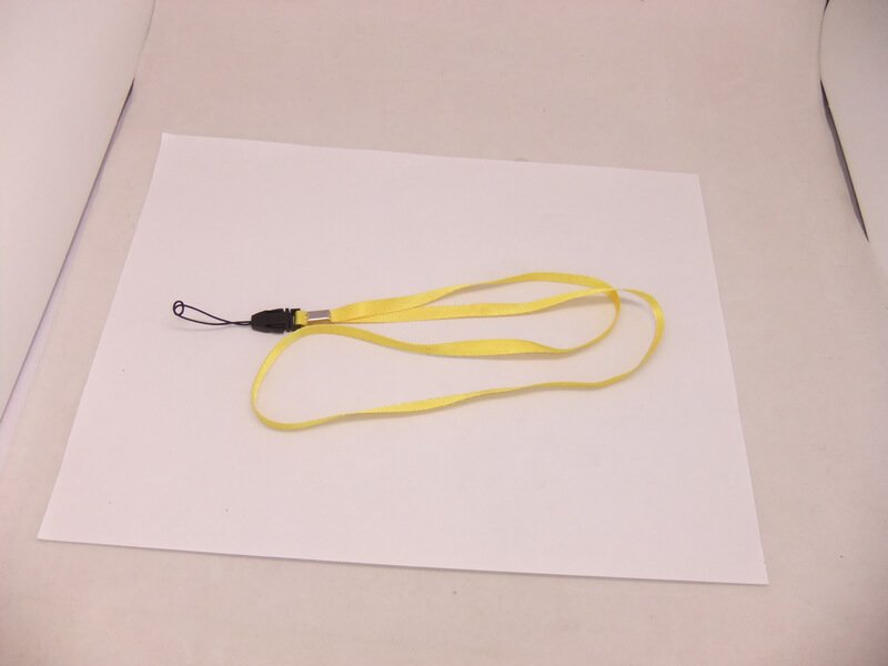 Cordino corto in nylon giallo per cellulare